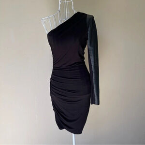 Guess by Marciano one shoulder faux leather sleeve black size XS